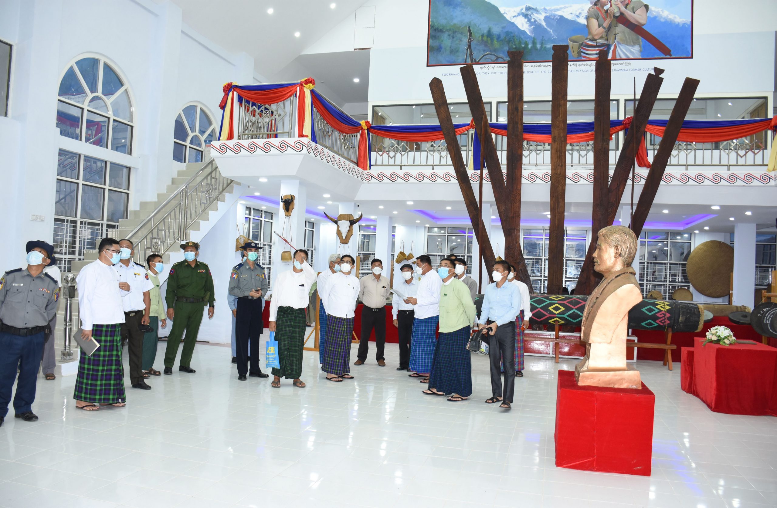 ကချင်ပြည်နယ်ဝန်ကြီးချုပ်က ပူတာအိုမြို့၌ ဘာသာရေး၊ လူမှုရေးအသင်းအဖွဲ့များနှင့်တွေ့ဆုံပွဲ ကျင်းပပြီး ရဝမ်အမျိုးသားဥယာဉ် အဆင့်မြှင့်တင်ဆောင်ရွက်နိုင်ရေး ကွင်းဆင်းစစ်ဆေး