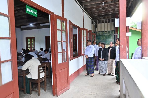 ကချင်ပြည်နယ်ဝန်ကြီးချုပ် မြစ်ကြီးနားမြို့ရှိစာစစ်ဌာနများ ၌ ၂၀၂၅ ခုနှစ်၊ တက္ကသိုလ်ဝင်စာမေးပွဲ စတုတ္ထနေ့အဖြစ် ဓာတုဗေဒနှင့် ပထဝီဝင်ဘာသာရပ် အေးချမ်းစွာဖြေဆိုနေမှုအား လိုက်လံကြည့်ရှုအားပေး၊ (၅) နှစ်တာကာလအတွင်း လုပ်ငန်းဆောင်ရွက်မှုများအား မှတ်တမ်းများပြုစုထားရှိနိုင်ရေး လုပ်ငန်းညှိနှိုင်းဆွေးနွေး၊ ပြည်နယ်လက်ရွေးစင်ဘောလုံးအသင်း စိစစ်ရွေးချယ်မှုအား ကြည့်ရှုအားပေးချီးမြှင့်